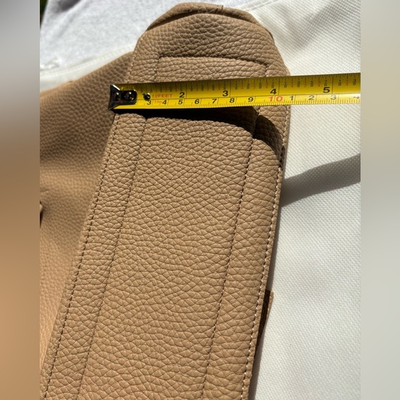 8 Other Reasons Slouchy Bucket Bag | Tan Vegan Leather - Tote NWT - Picture 6 of 10